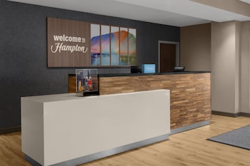 Hampton Inn & Suites By Hilton Long Island Farmingdale,,3 star