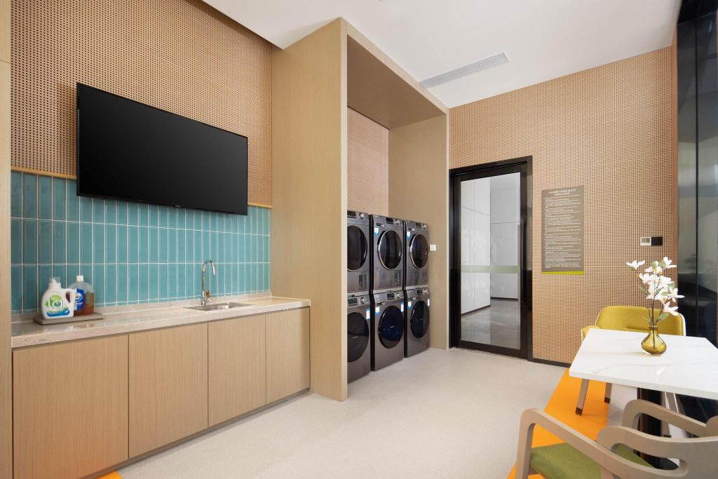 home2 suites by hilton xingwen yibin