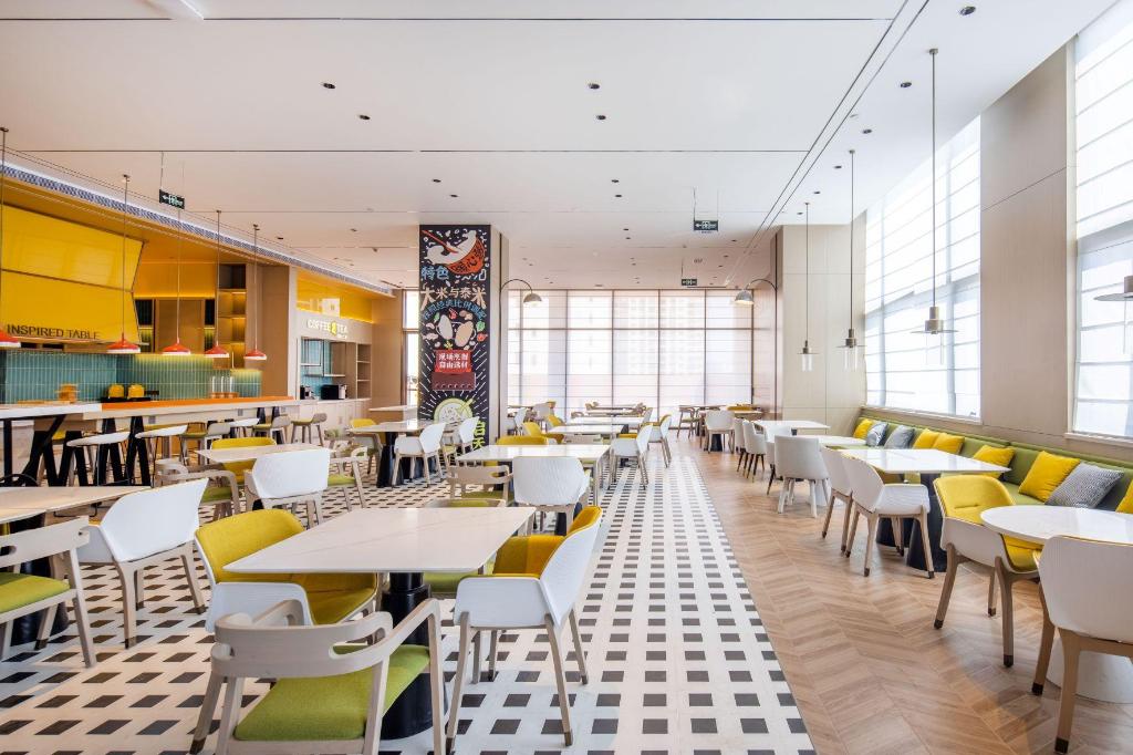 home2 suites by hilton xingwen yibin