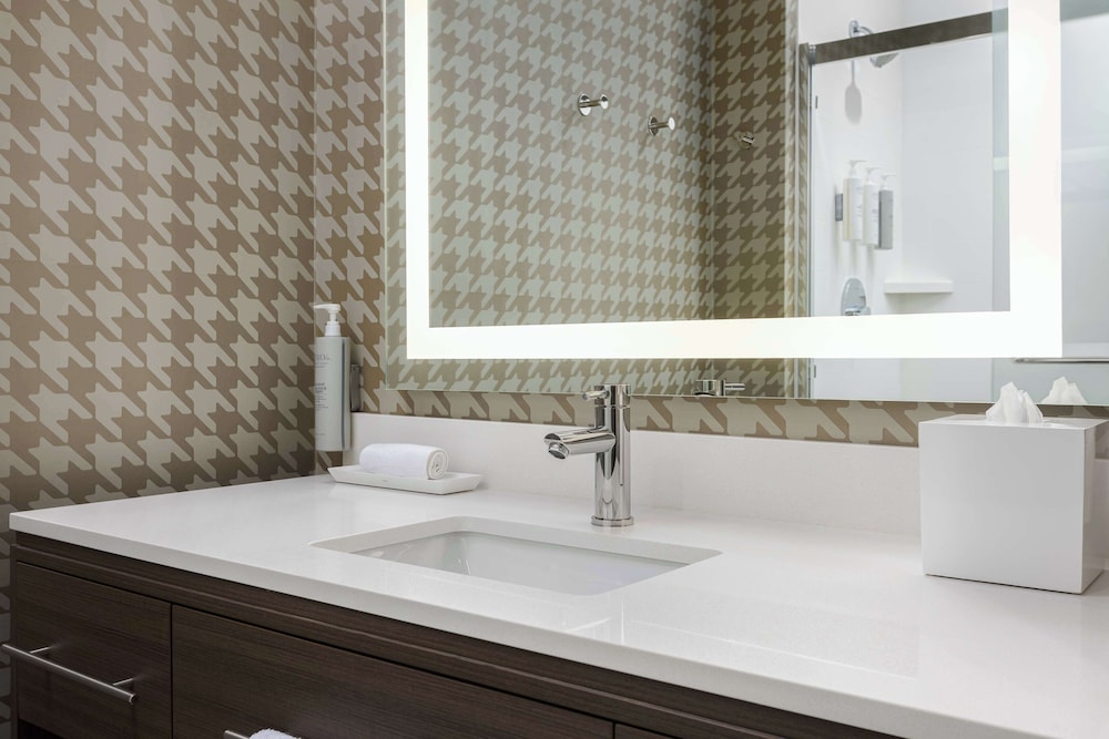 home2 suites by hilton boston franklin