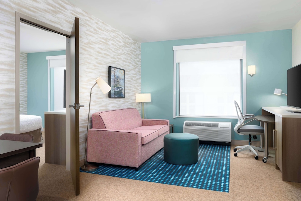 home2 suites by hilton boston franklin