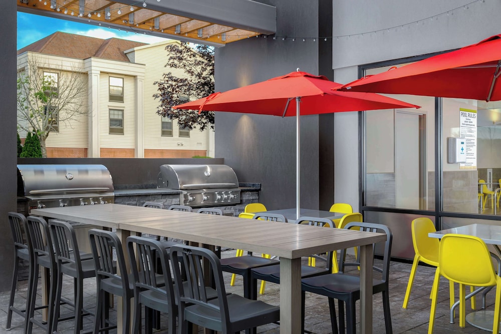 home2 suites by hilton boston franklin