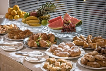 happy cretan suites