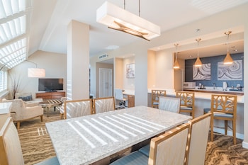 the inverness denver a hilton golf and spa resort