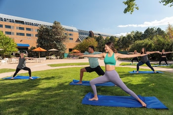 the inverness denver a hilton golf and spa resort