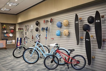 the inverness denver a hilton golf and spa resort