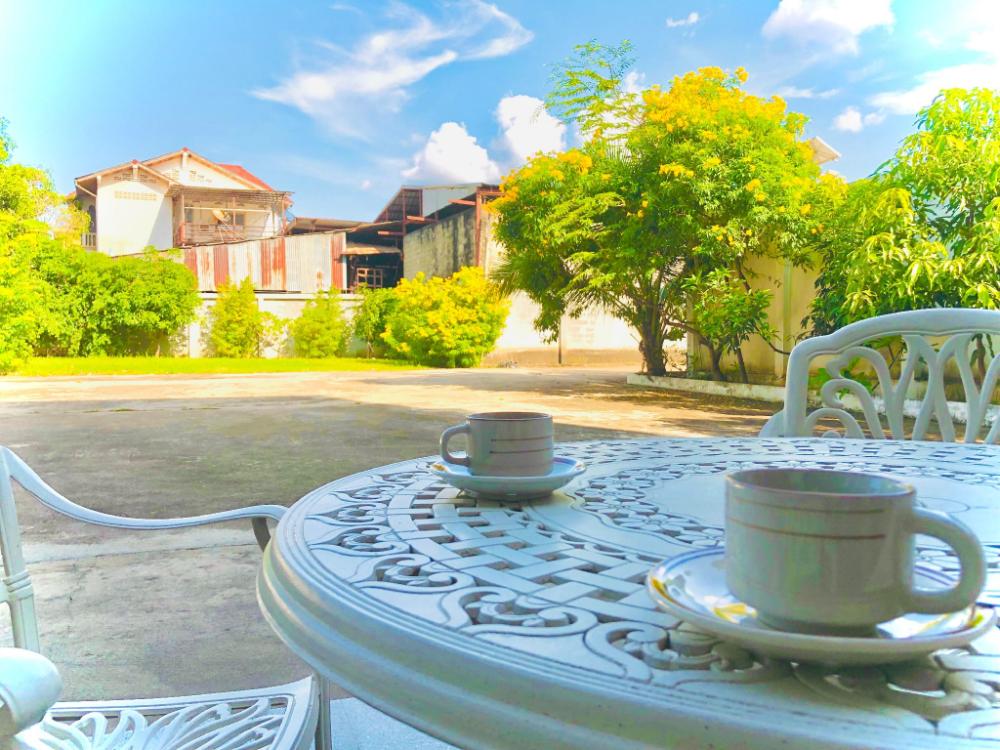 lily hotel vientiane