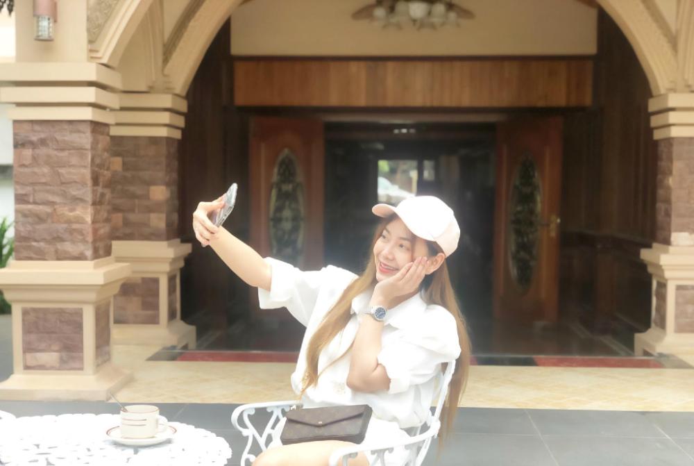 lily hotel vientiane
