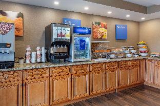 comfort inn and suites rochelle dekalb
