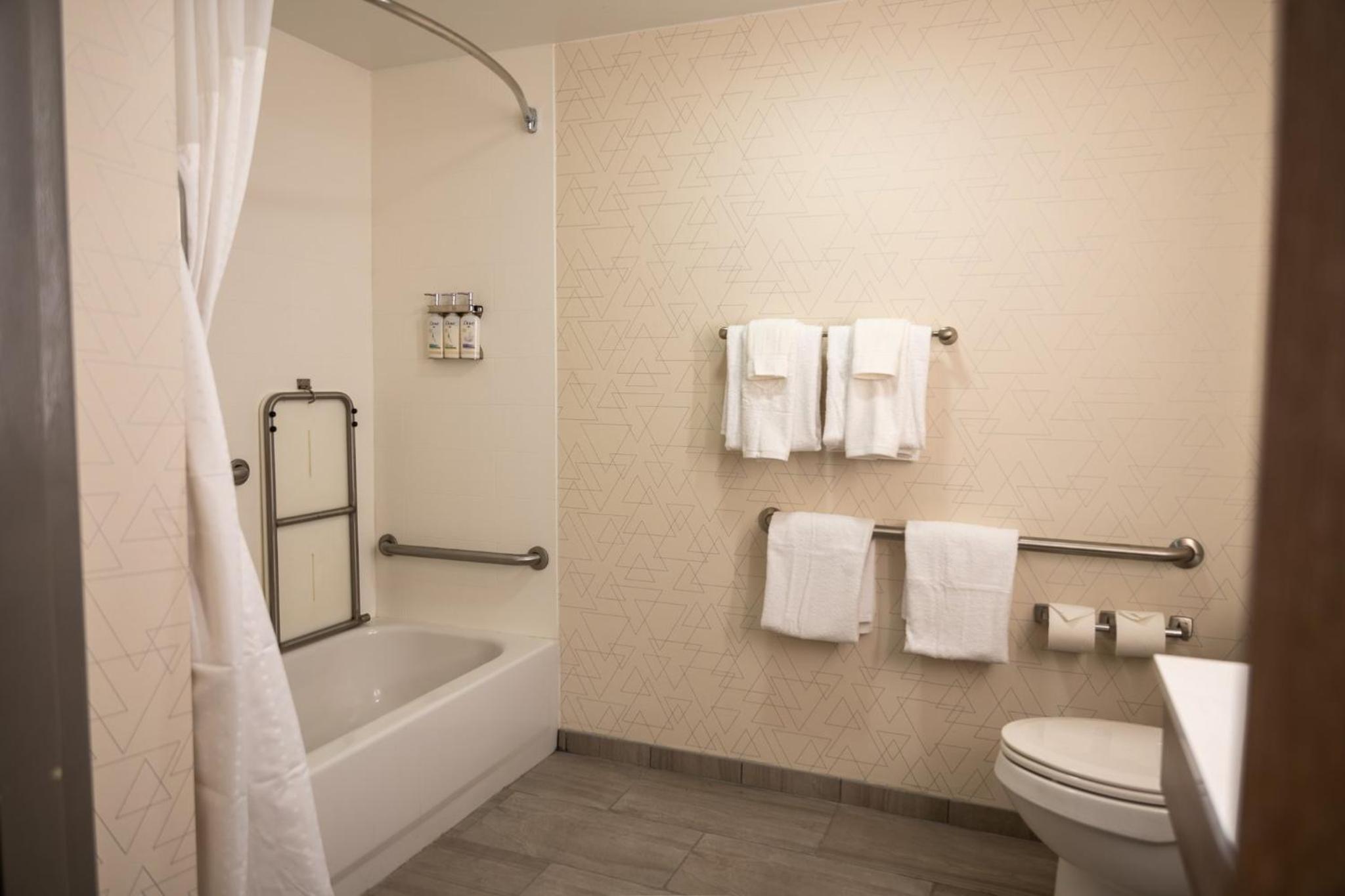 holiday inn express and suites vicksburg by ihg