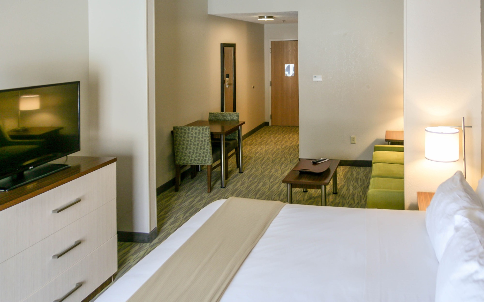 holiday inn express and suites vicksburg by ihg