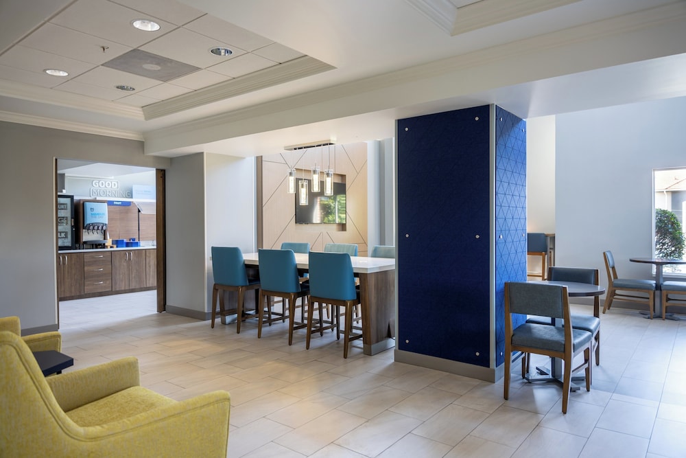 holiday inn express and suites vicksburg by ihg