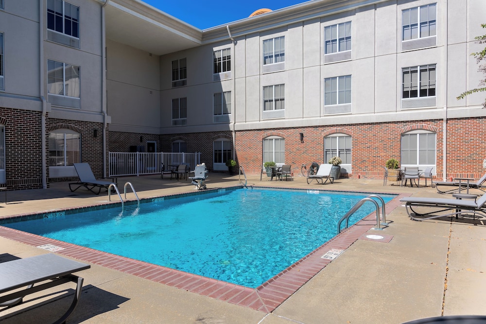 holiday inn express and suites vicksburg by ihg
