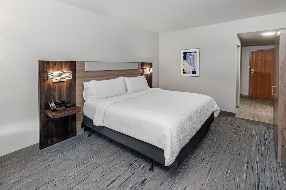holiday inn express and suites vicksburg by ihg