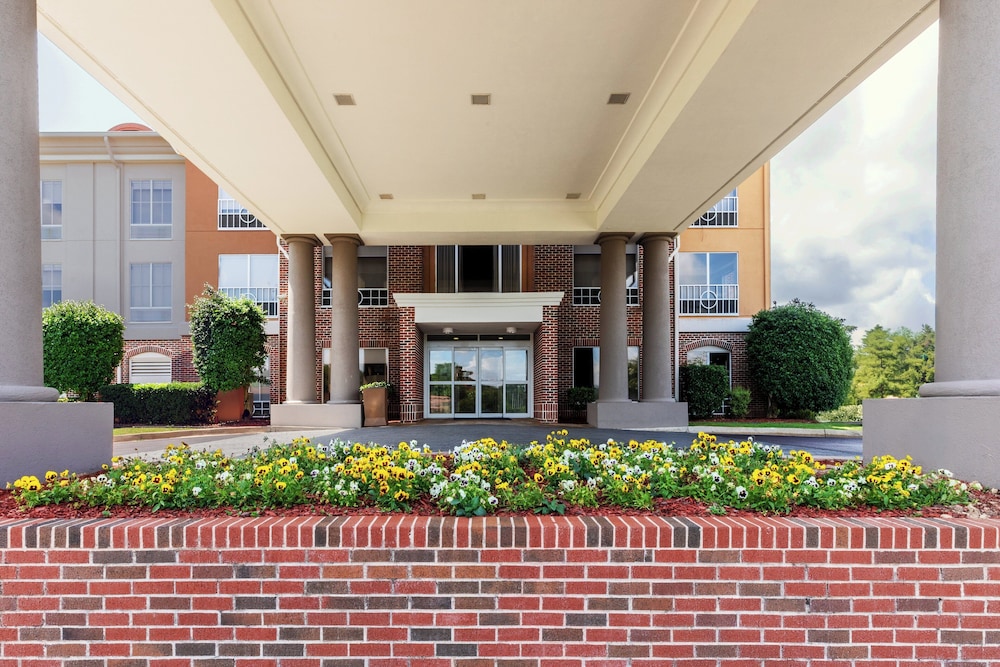 holiday inn express and suites vicksburg by ihg