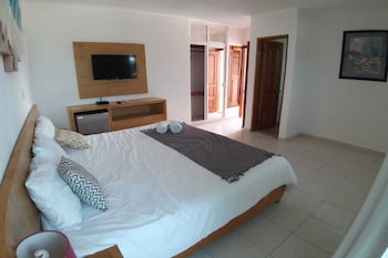 hotel and beach club ojo de agua