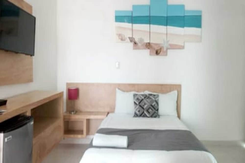 hotel and beach club ojo de agua