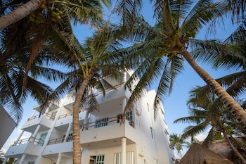 hotel and beach club ojo de agua