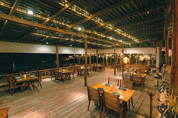hotel and beach club ojo de agua