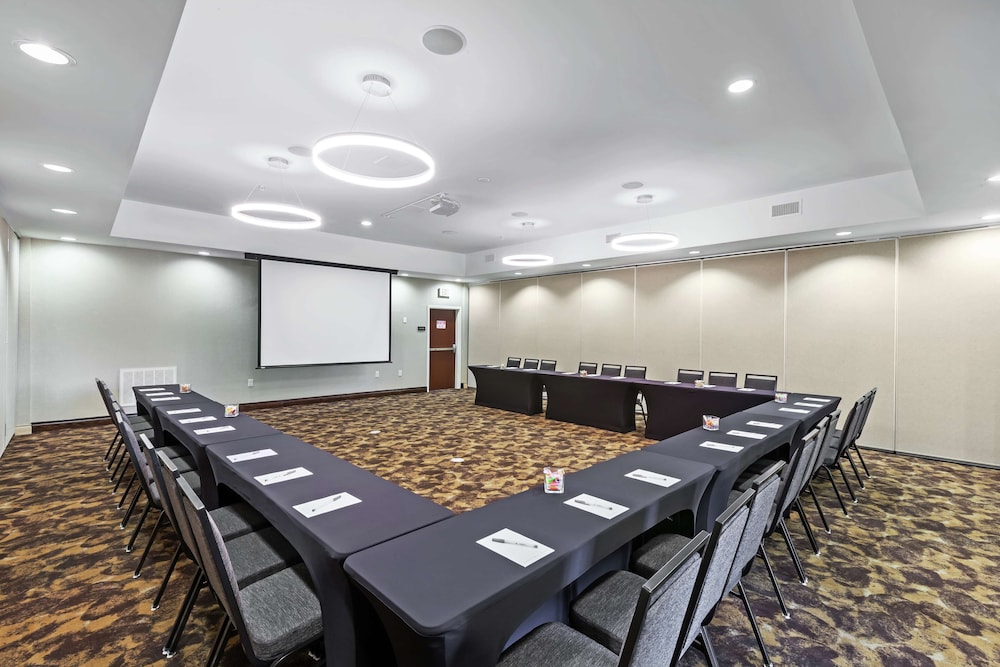 hampton inn and suites houston heights i 10