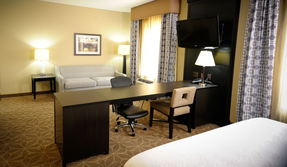 hampton inn and suites houston heights i 10