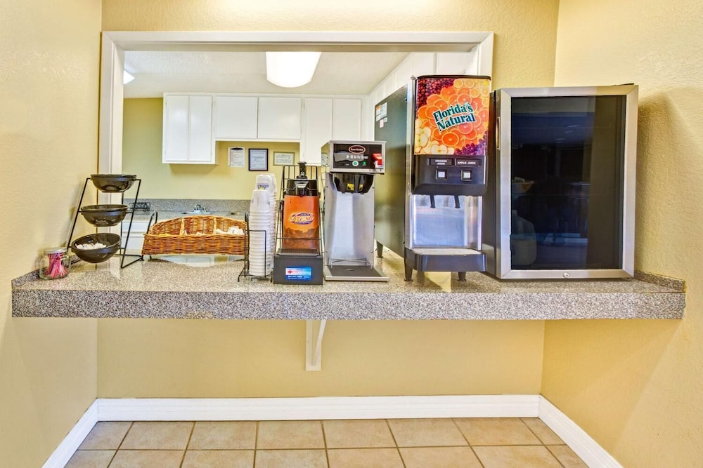 americas best value inn and suites la porte houston