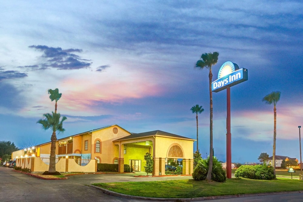 americas best value inn and suites la porte houston