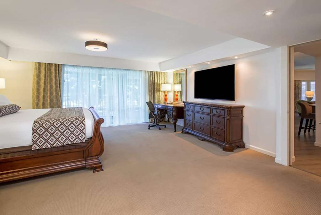 wyndham houston near nrg park medical center