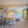 holiday inn and suites spring the woodlands area by ihg