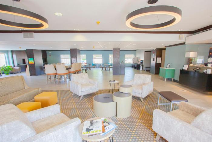 holiday inn and suites spring the woodlands area by ihg