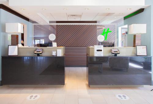 holiday inn and suites spring the woodlands area by ihg