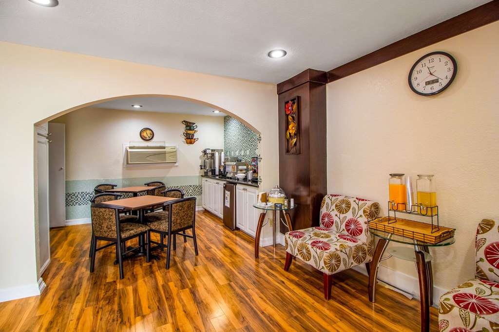 rodeway inn and suites houston near medical center