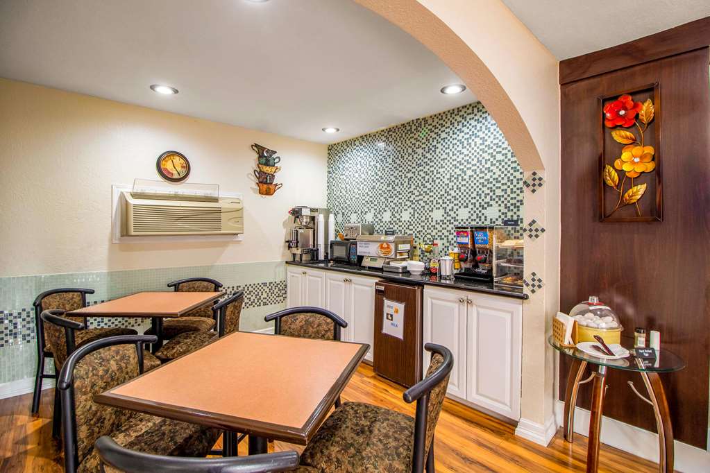 rodeway inn and suites houston near medical center