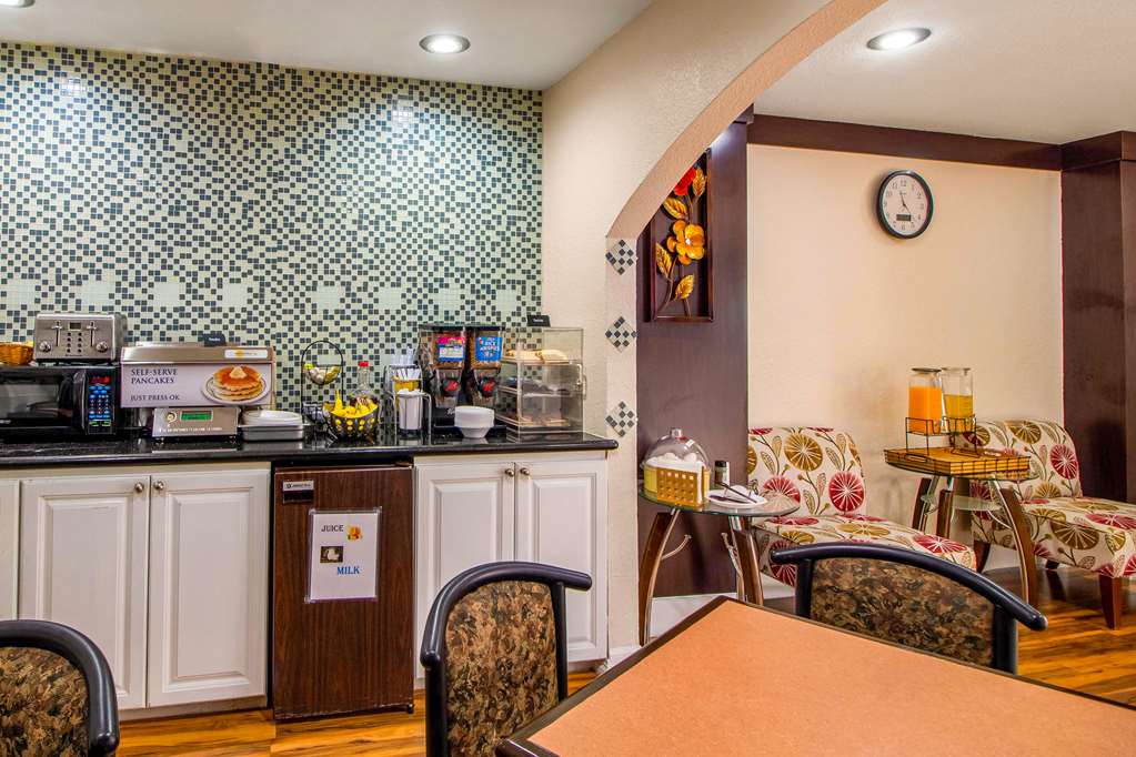 rodeway inn and suites houston near medical center