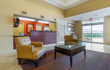 Extended Stay America Select Suites - Houston - Sugar Land,In The Suburbs,3 star