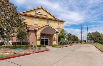 Extended Stay America Select Suites - Houston - Sugar Land,In The Suburbs,3 star