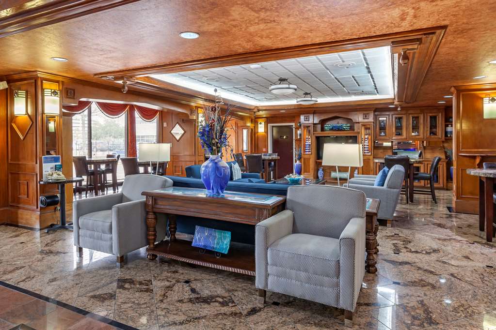 comfort inn and suites houston i 10 west energy corridor