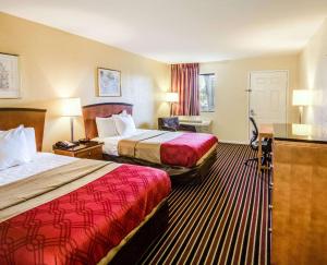 rodeway inn and suites highway 290 northwest