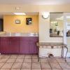 rodeway inn and suites highway 290 northwest