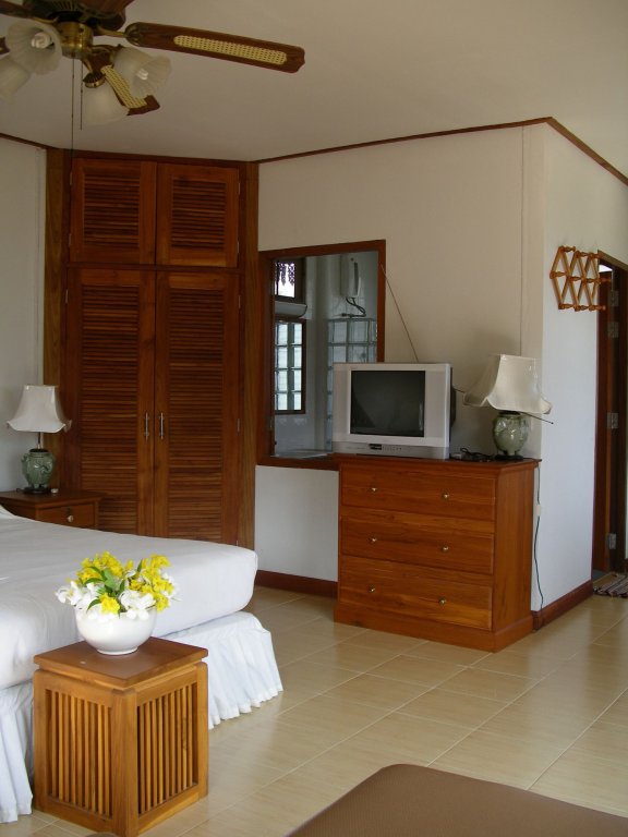 ruenthairimhaad resort