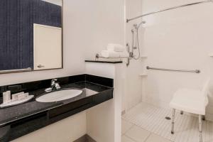 fairfield inn and suites houston westchase