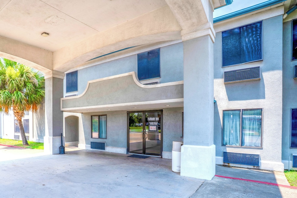 capital o fairway inn baytown la porte tx