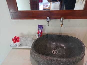rosella cottage yogyakarta