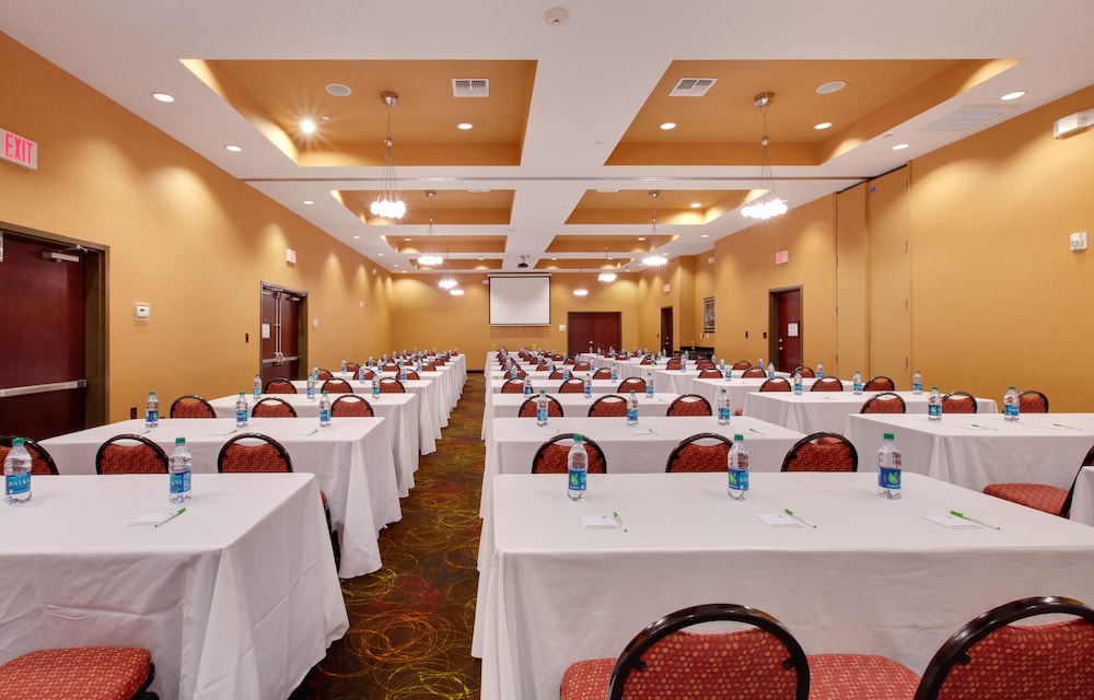 holiday inn houston east channelview by ihg