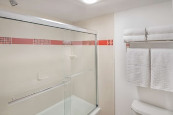 best western plus raffles inn and suites