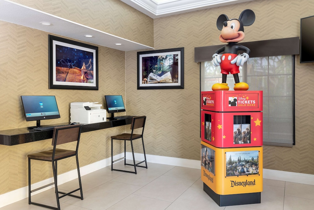 best western plus raffles inn and suites