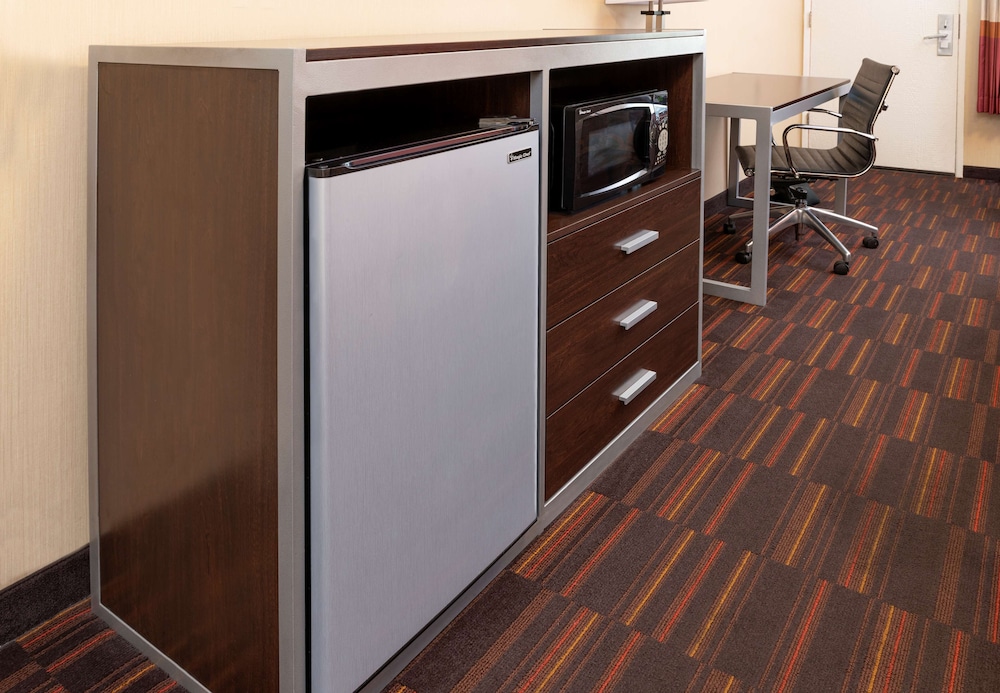 best western plus raffles inn and suites