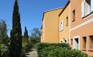 arles