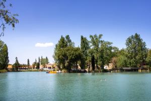 arles