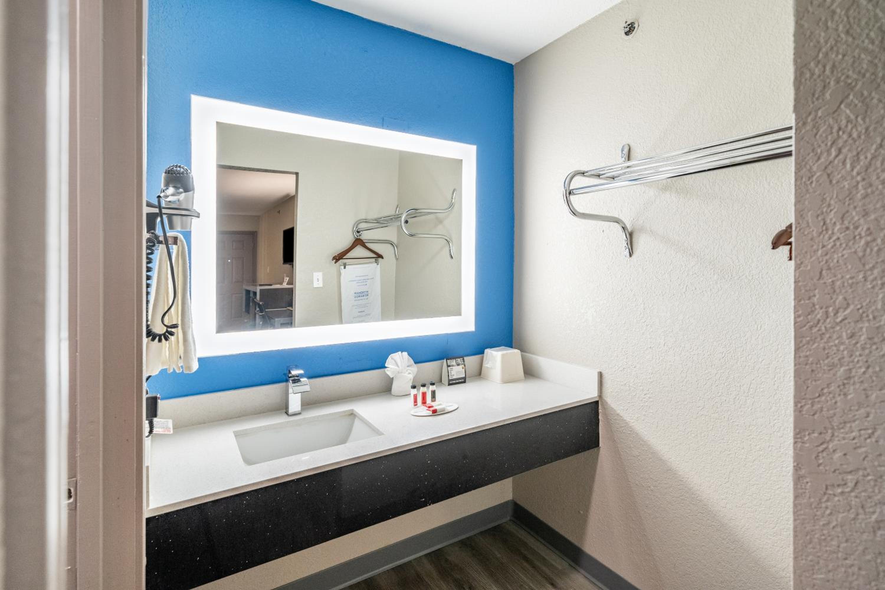 homewood suites by hilton houston kingwood parc airport area